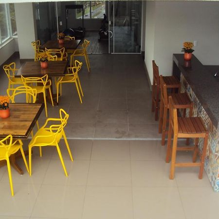 Alphapark Hotel Goiânia Buitenkant foto